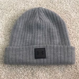 Boy’s Under Armour hat 4-6 yrs